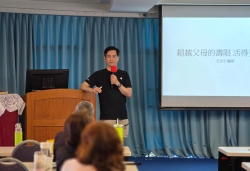 從與死神拔河到預防醫學實踐 急診醫師王志平創辦健康行旅學苑　將醫療拉回「還來得及」的時候 讓人生活得健康、活得精彩